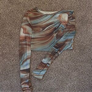 marble patterned mesh long sleeve